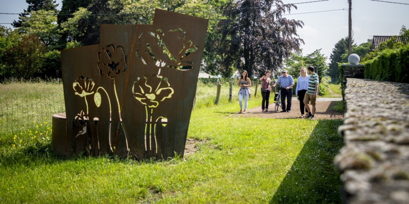 Fruitbeeldig hageland